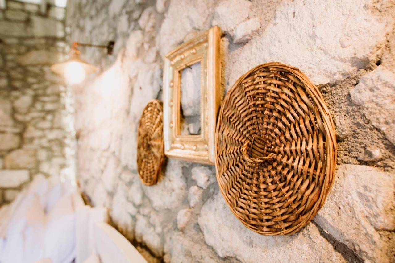 Morisi Avlu Hotel Alaçatı Luaran gambar