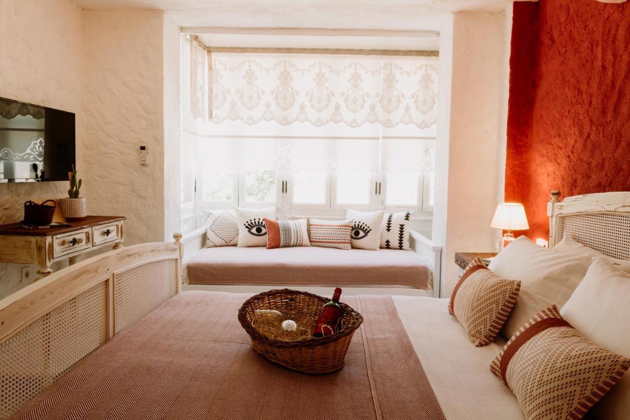 Morisi Avlu Hotel Alaçatı Luaran gambar