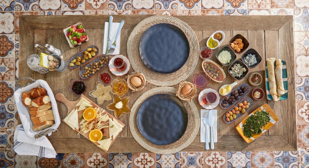 Morisi Avlu Hotel Alaçatı Luaran gambar