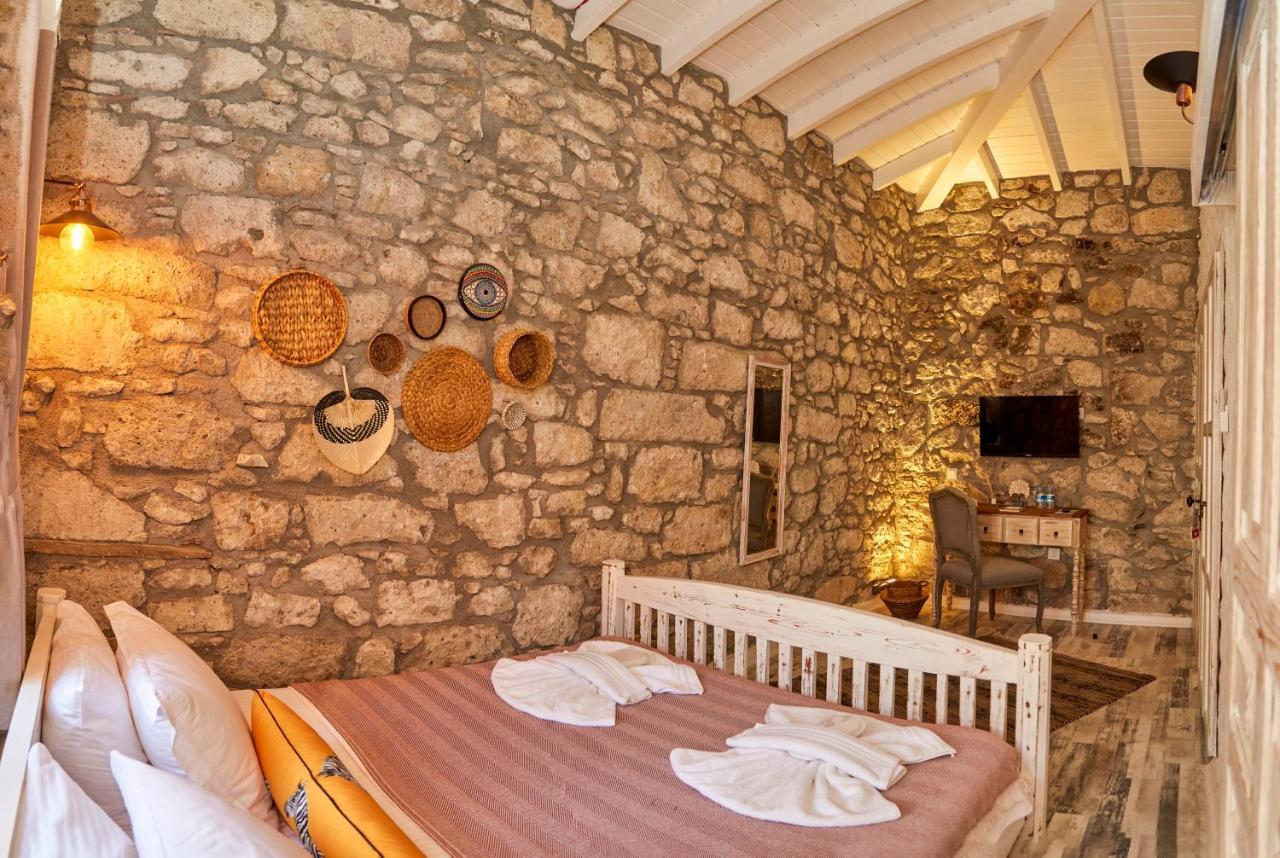 Morisi Avlu Hotel Alaçatı Luaran gambar