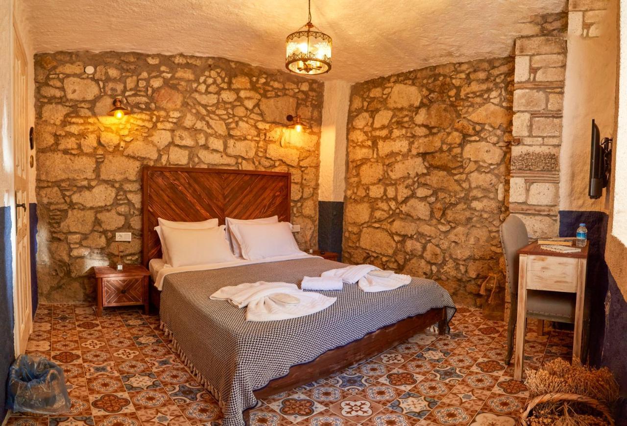 Morisi Avlu Hotel Alaçatı Luaran gambar