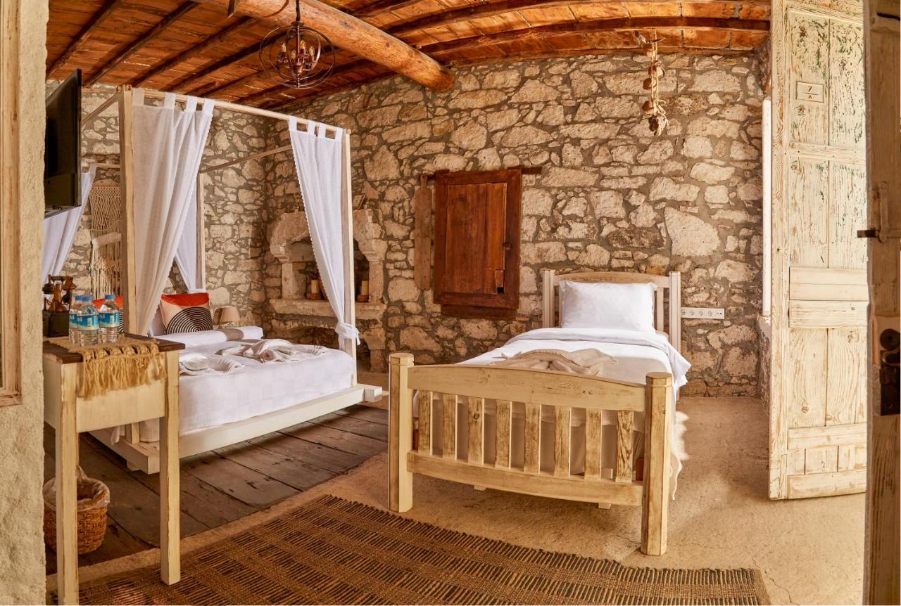 Morisi Avlu Hotel Alaçatı Luaran gambar